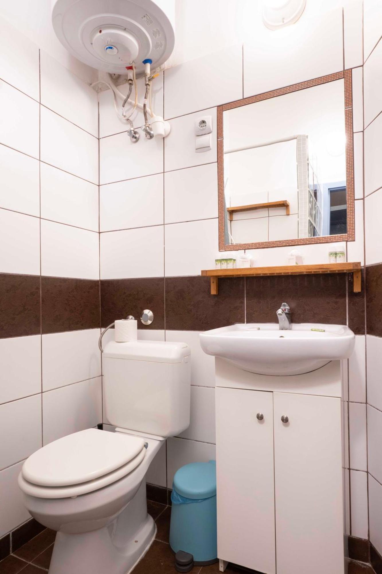Quiet Cozy Apartment In Party Street E1 Budapest Exterior photo